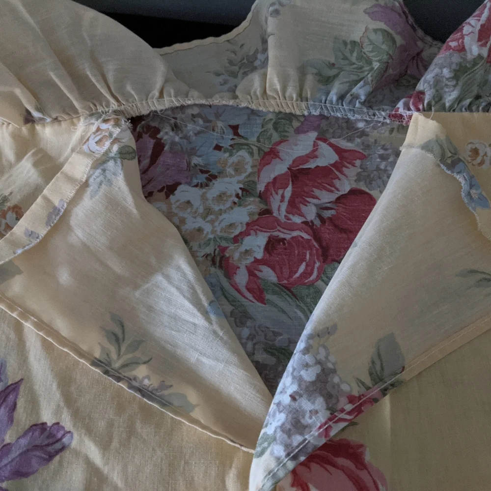 Vintage Gloria Vanderbilt Cottage Rose Twin Bedding